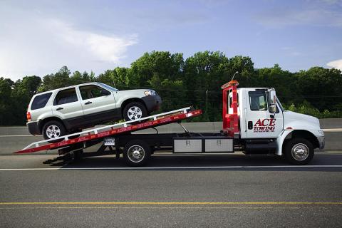 Houston Towing logo