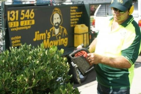 Jim Lawn Mower: Your One-Stop Shop for a Perfect Lawn logo