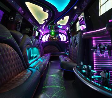 Limousine Napa - Limo & party bus rentals for your events logo